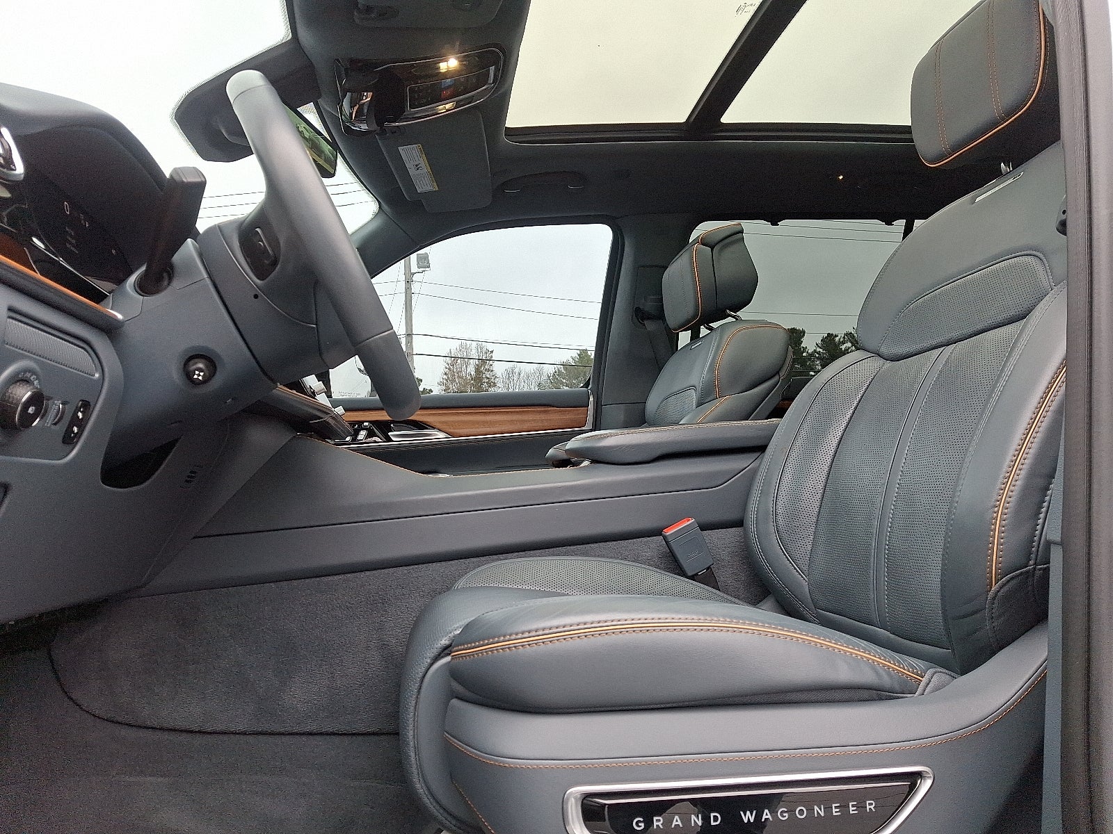 2023 Jeep Grand Wagoneer Series II