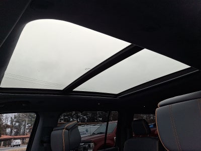 2023 Jeep Grand Wagoneer Series II