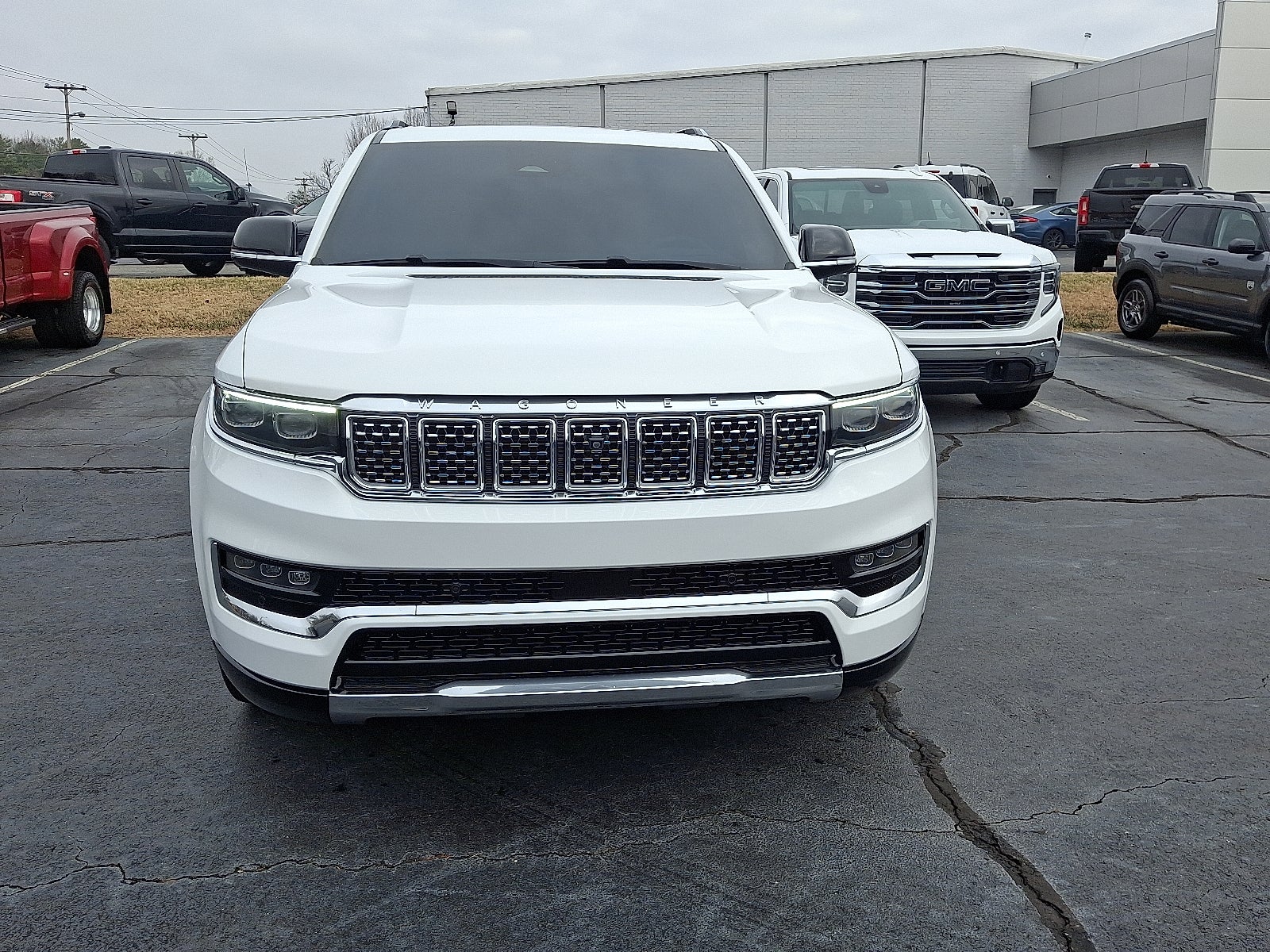 2023 Jeep Grand Wagoneer Series II