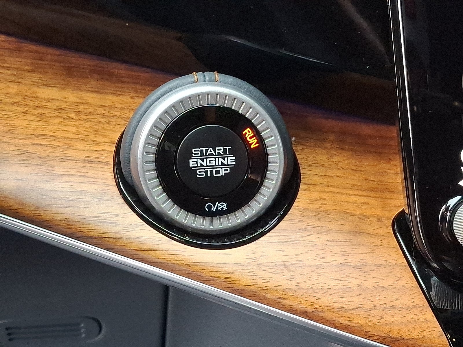 2023 Jeep Grand Wagoneer Series II