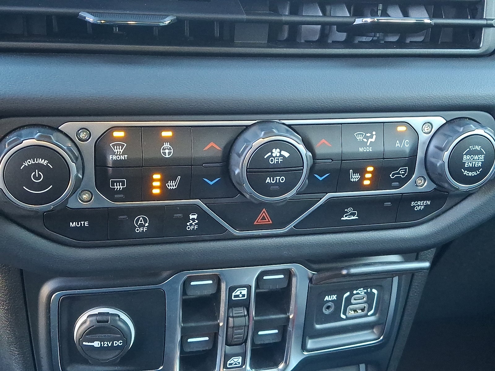 2024 Jeep Gladiator Mojave