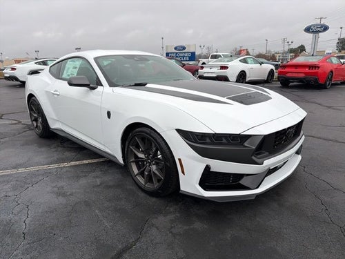 2026 Ford Mustang Dark Horse