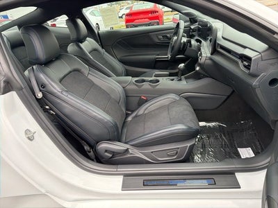 2026 Ford Mustang Dark Horse