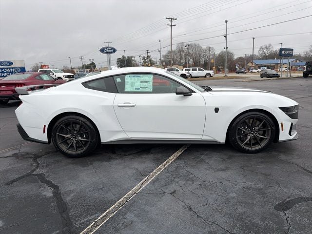 2026 Ford Mustang Dark Horse