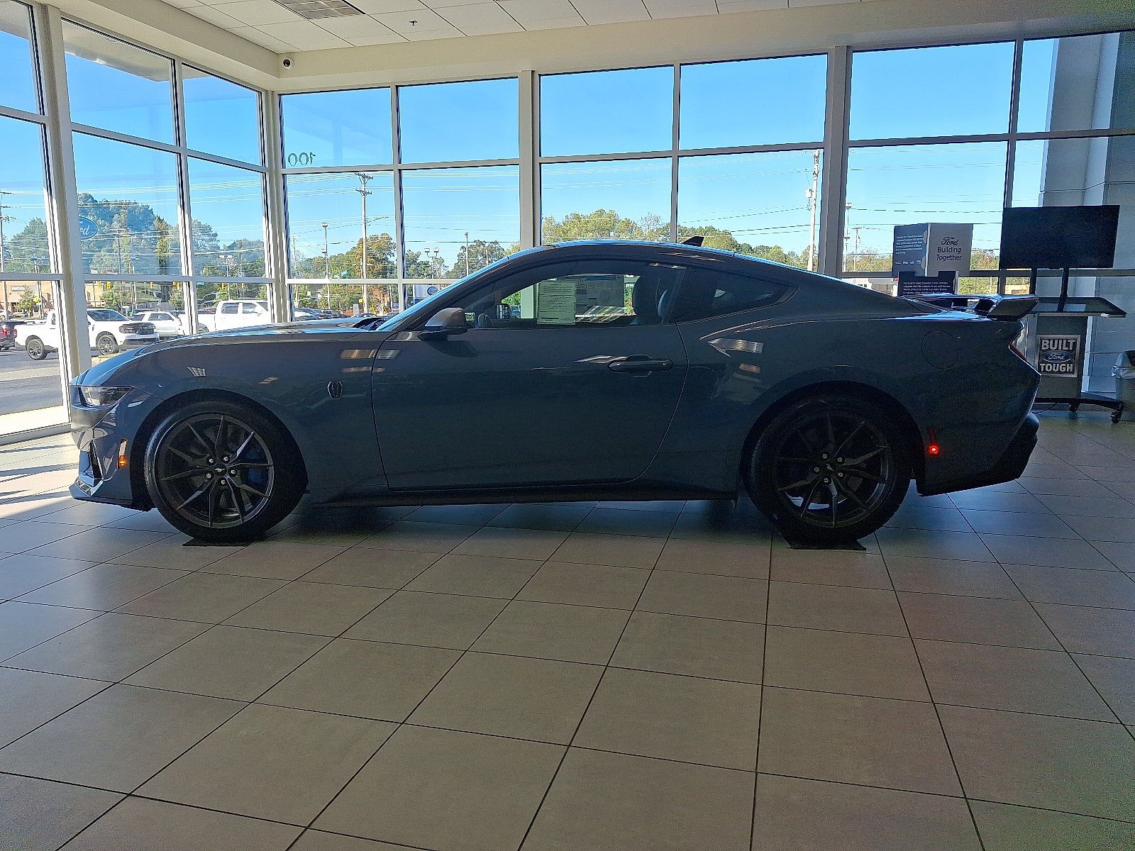 2025 Ford Mustang Dark Horse