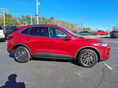 2025 Ford Escape Plug-In Hybrid Base
