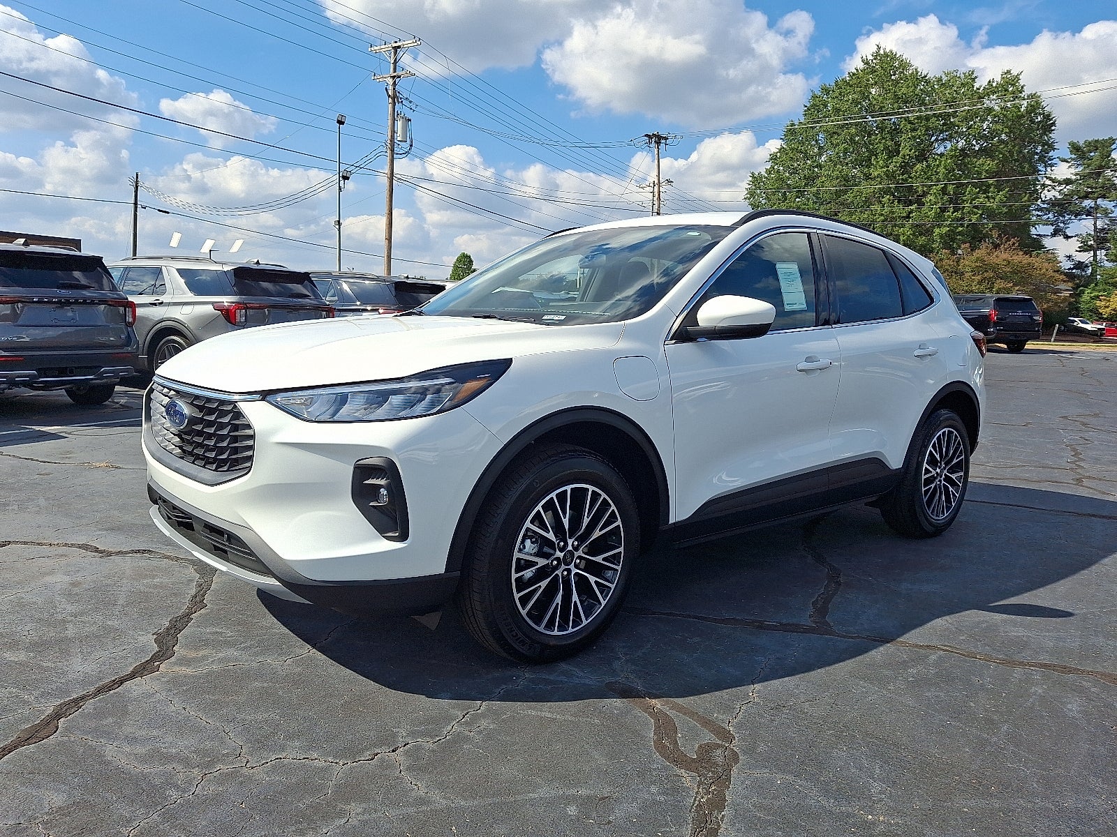 2025 Ford Escape Plug-In Hybrid Base