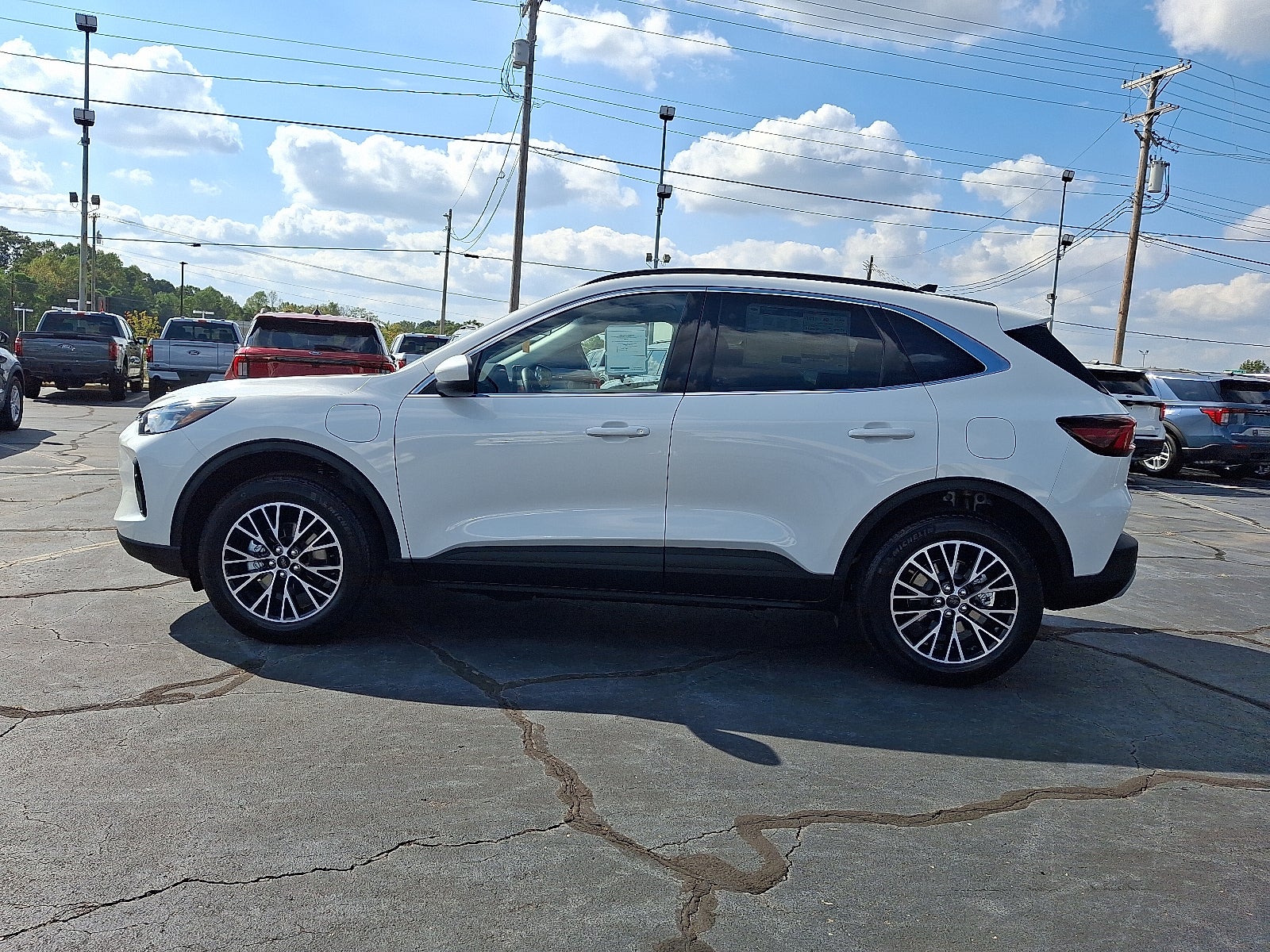 2025 Ford Escape Plug-In Hybrid Base