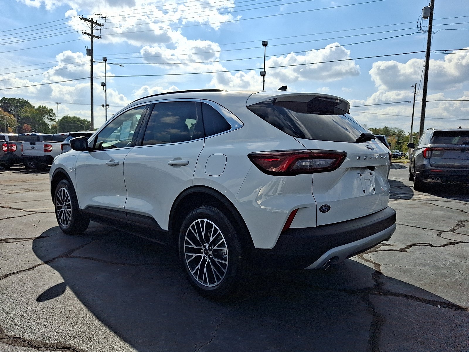 2025 Ford Escape Plug-In Hybrid Base