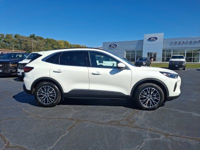 2025 Ford Escape Plug-In Hybrid Base