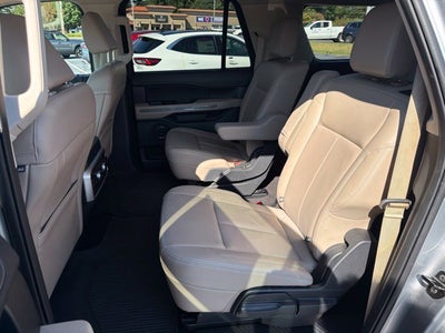 2022 Ford Expedition Max XLT
