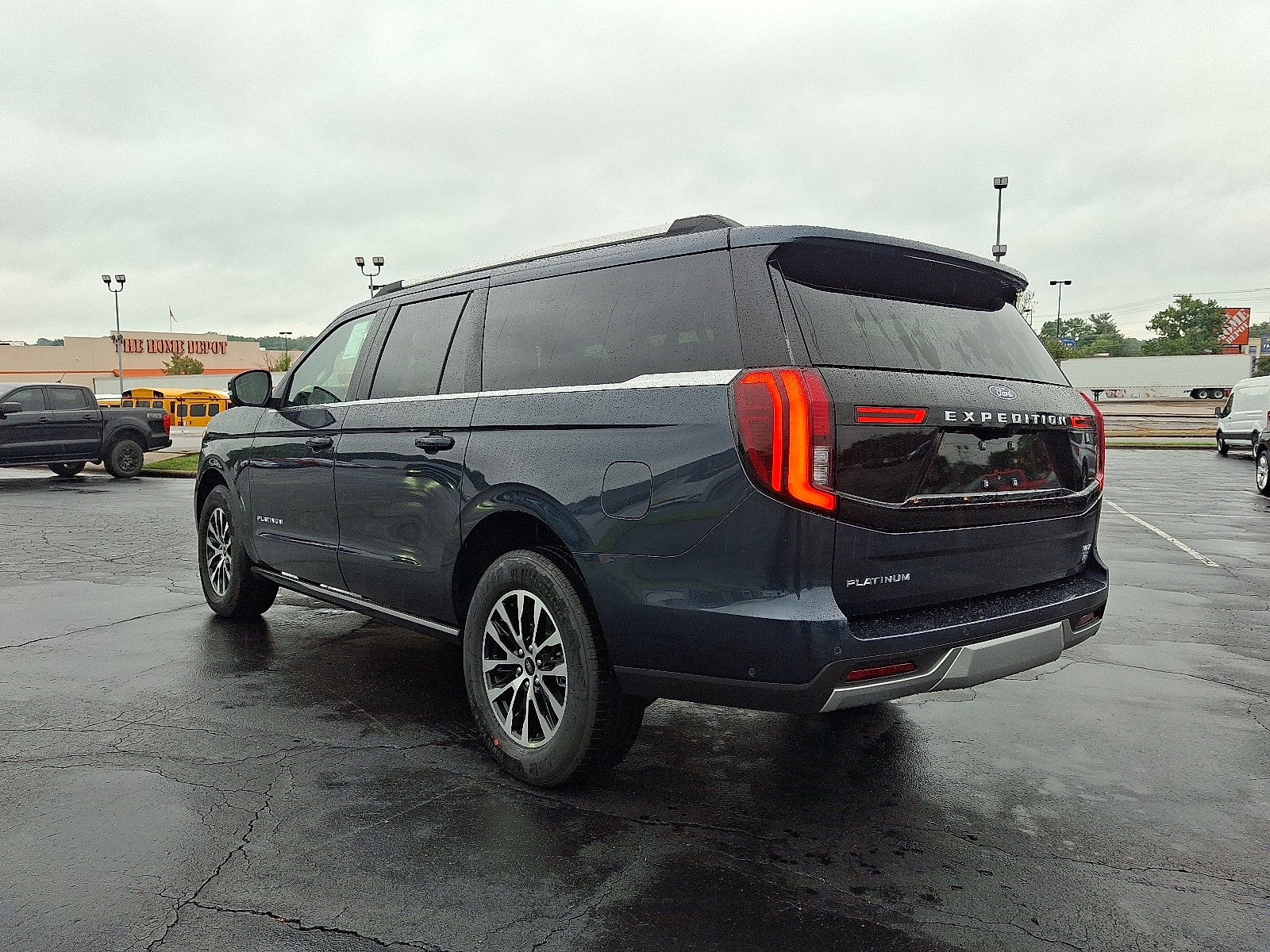 2025 Ford Expedition Max Platinum