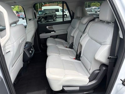2025 Ford Expedition Max Platinum