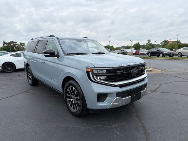 2025 Ford Expedition Platinum MAX 4x4's photo