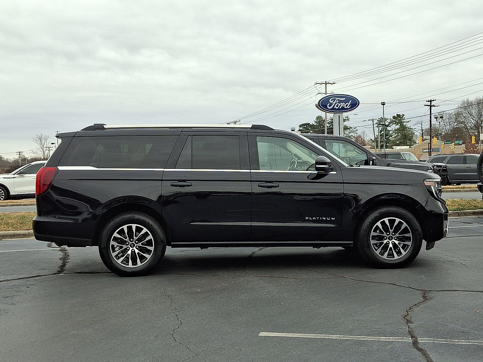 2025 Ford Expedition Max Platinum
