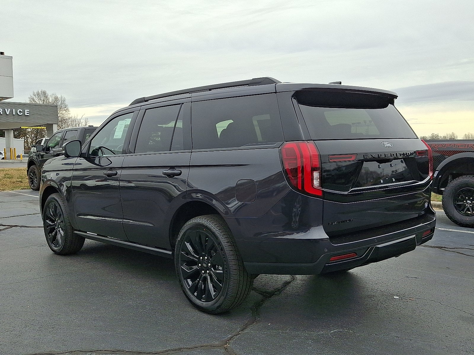 2025 Ford Expedition Platinum