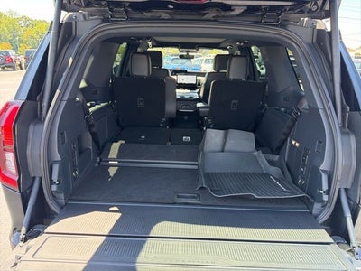 2025 Ford Expedition Tremor