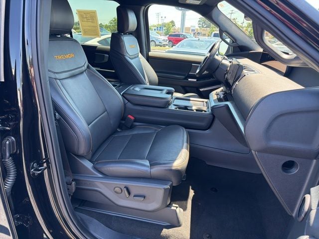 2025 Ford Expedition Tremor