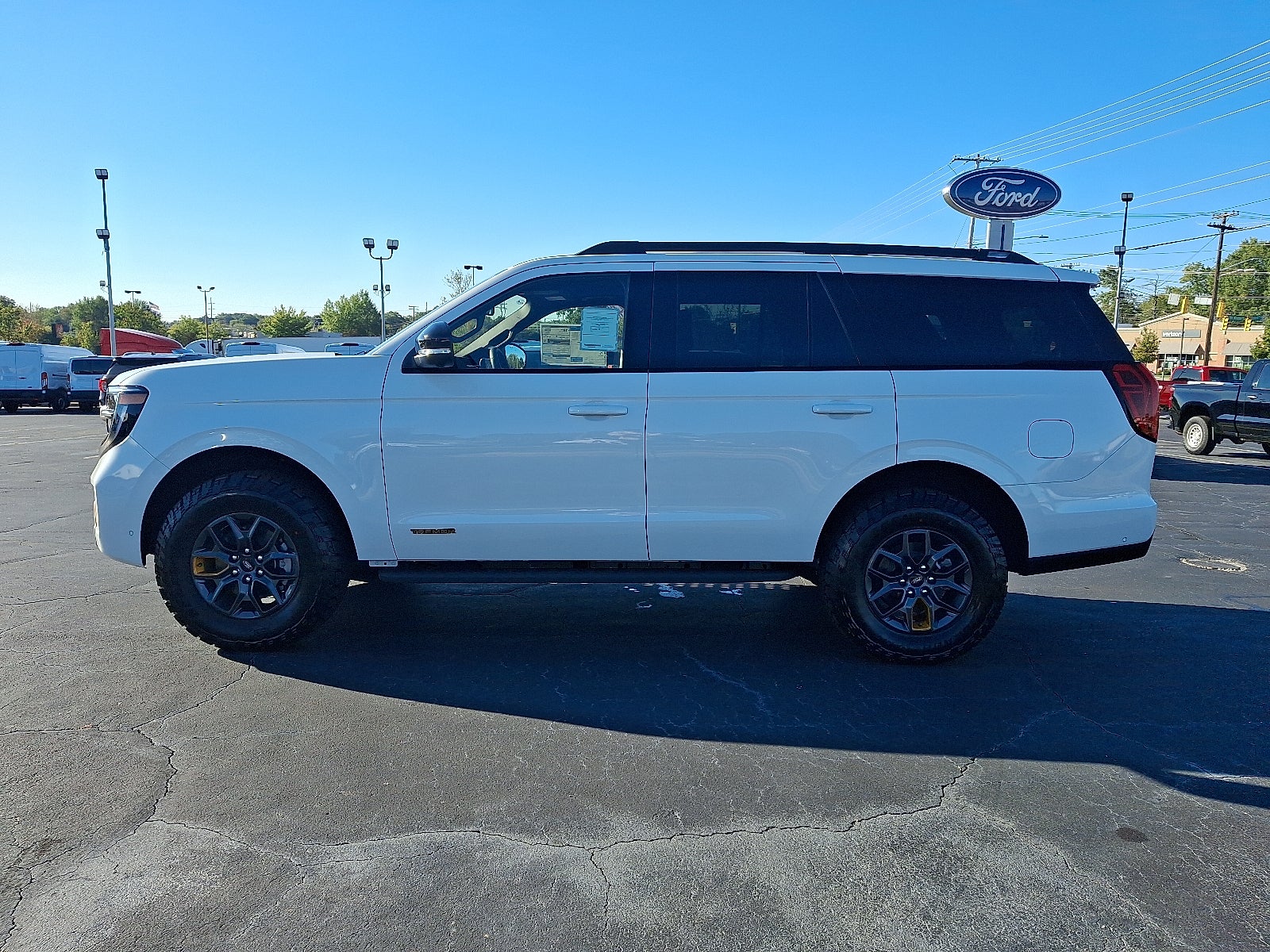 2025 Ford Expedition Tremor