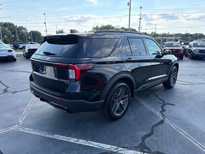 2027 Ford Explorer ST-Line