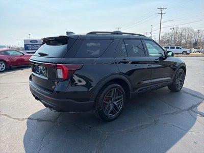 2025 Ford Explorer ST