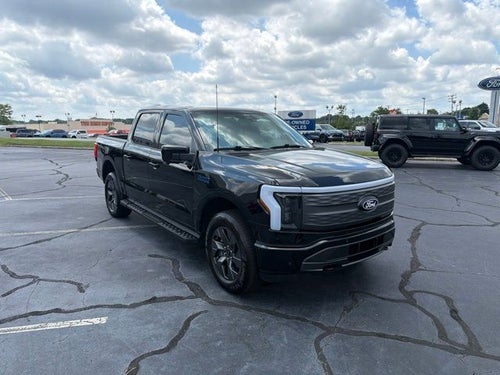 2025 Ford F-150 Lightning Lariat