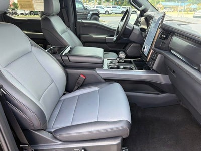 2025 Ford F-150 Lightning Lariat