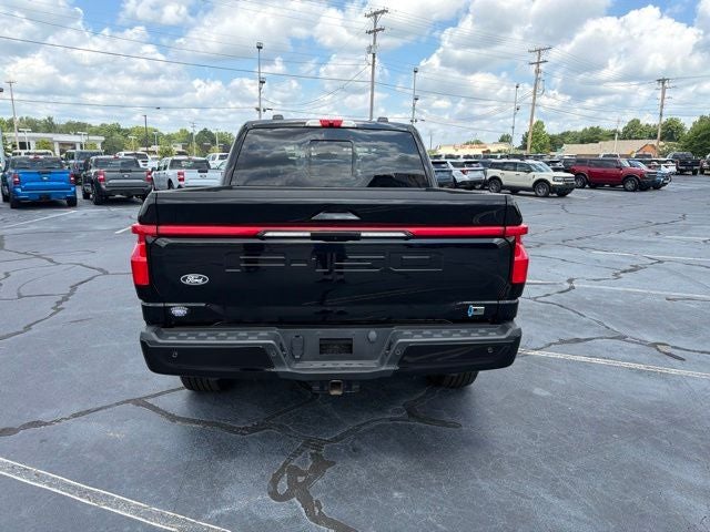 2025 Ford F-150 Lightning Lariat