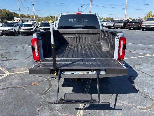 2027 Ford F-250SD Lariat
