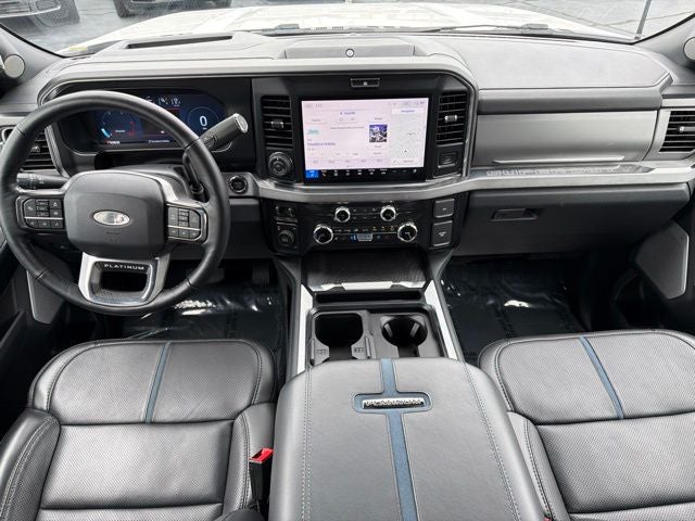 2025 Ford F-250SD Platinum