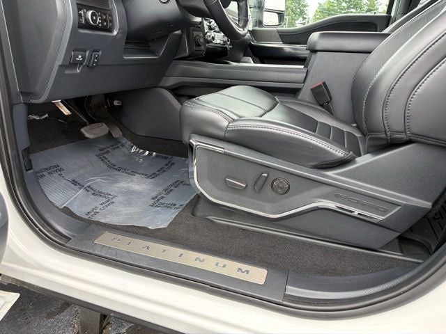 2025 Ford F-250SD Platinum