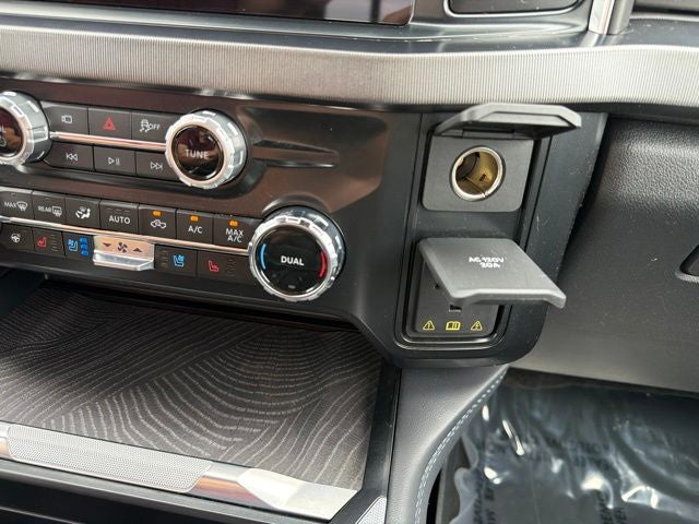 2025 Ford F-250SD Platinum