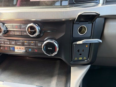 2027 Ford F-250SD Platinum