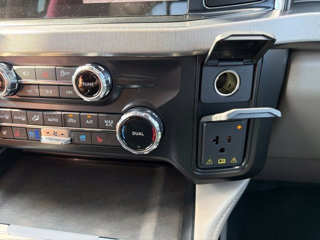 2027 Ford F-250SD Platinum
