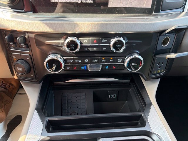 2027 Ford F-250SD Platinum