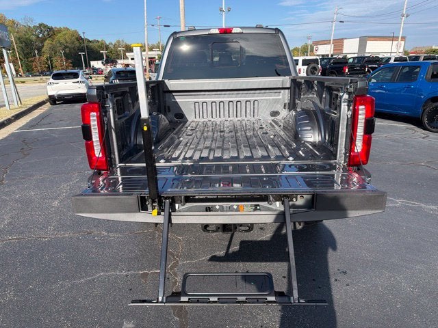 2027 Ford F-250SD Lariat