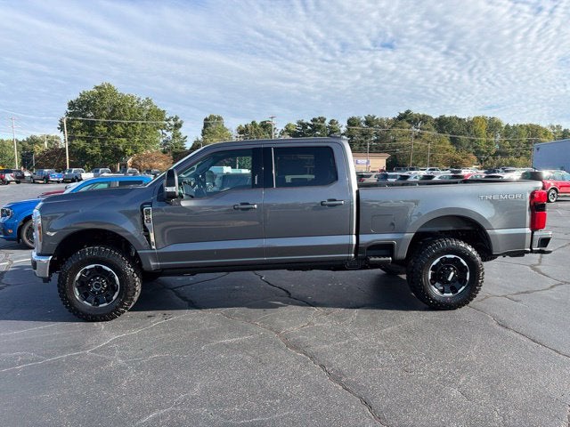 2027 Ford F-250SD Lariat
