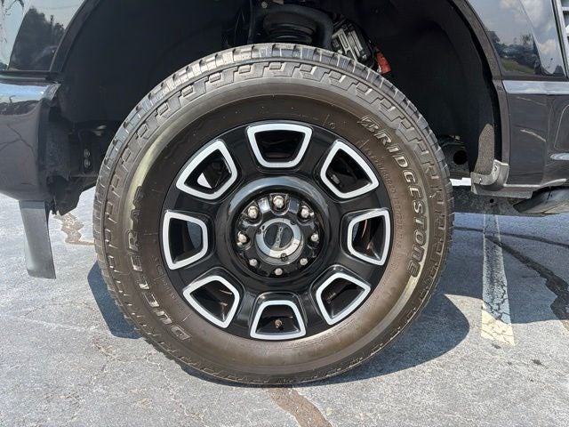 2025 Ford F-350SD Platinum