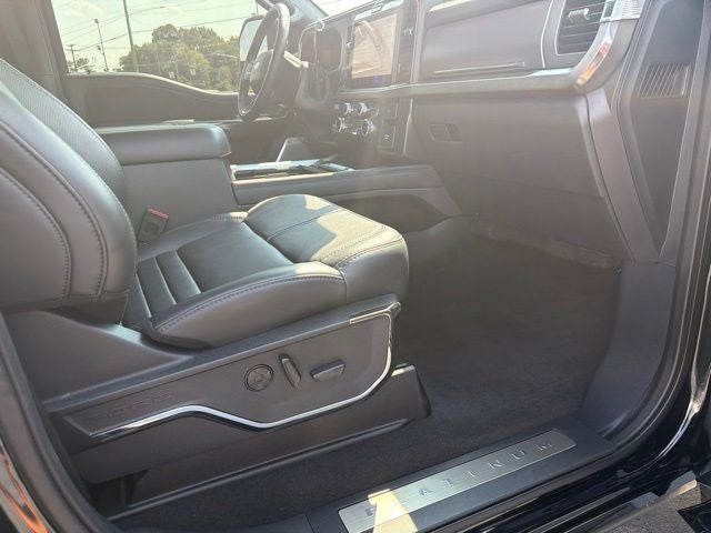 2025 Ford F-350SD Platinum