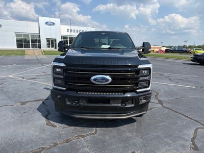 2025 Ford F-350SD Platinum