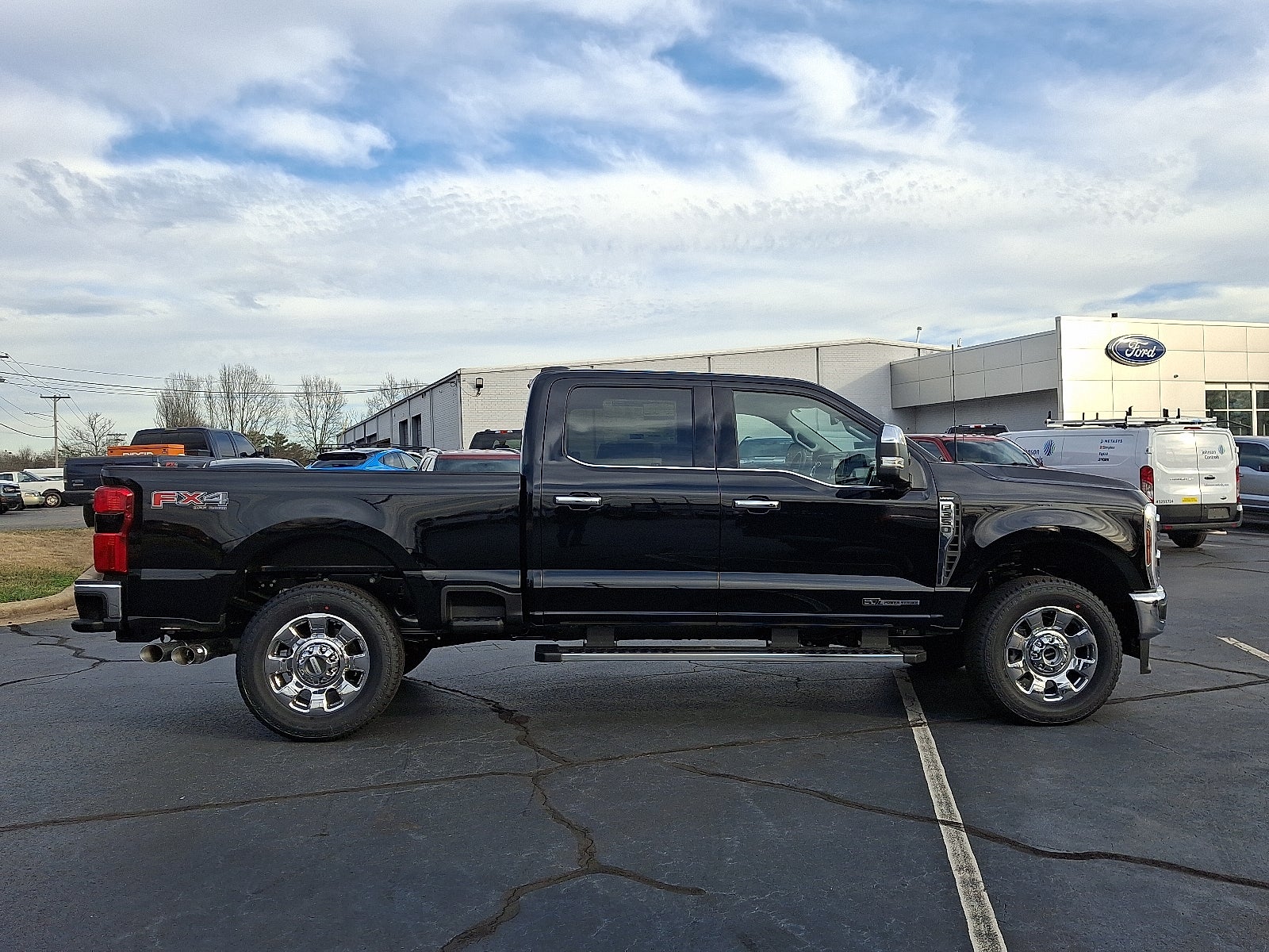 2026 Ford F-350SD Lariat