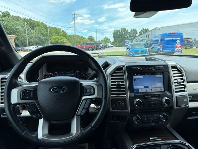 2017 Ford F-350SD Platinum