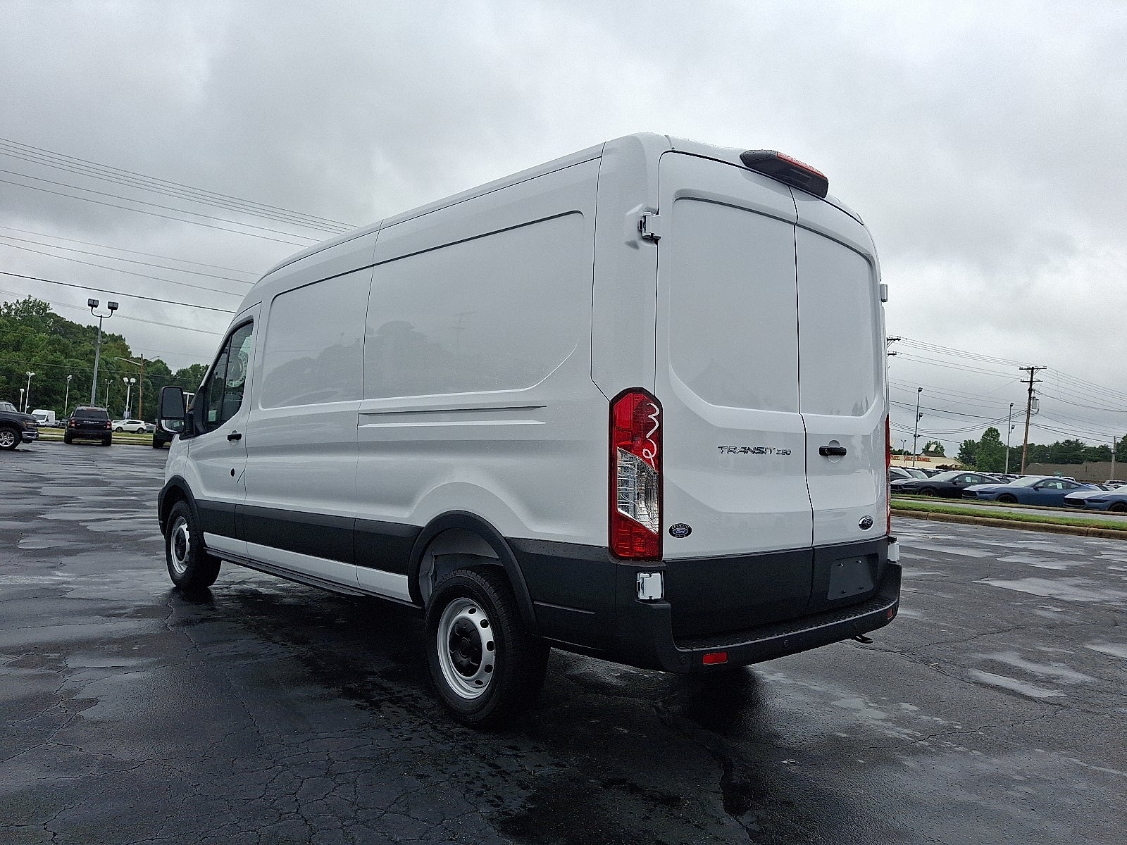 2025 Ford Transit-250 Base
