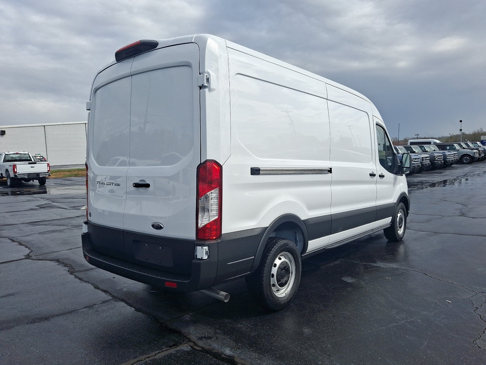 2025 Ford Transit-250 Base