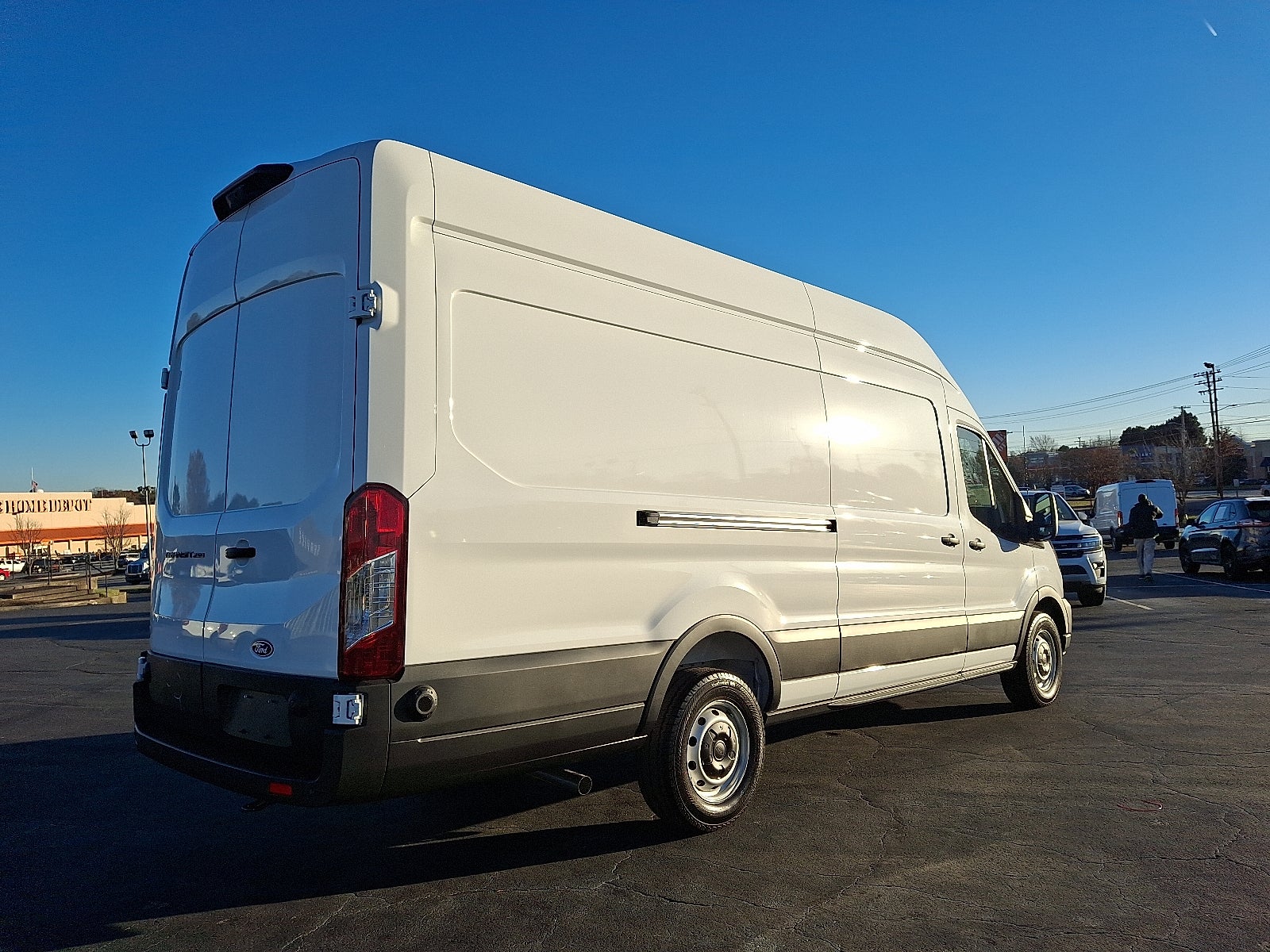 2026 Ford Transit-250 Base
