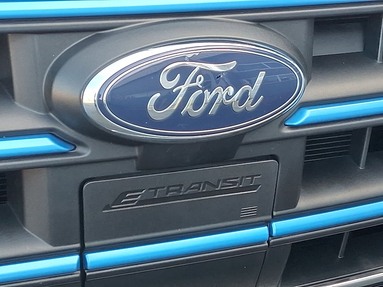 2022 Ford E-Transit-350 Base