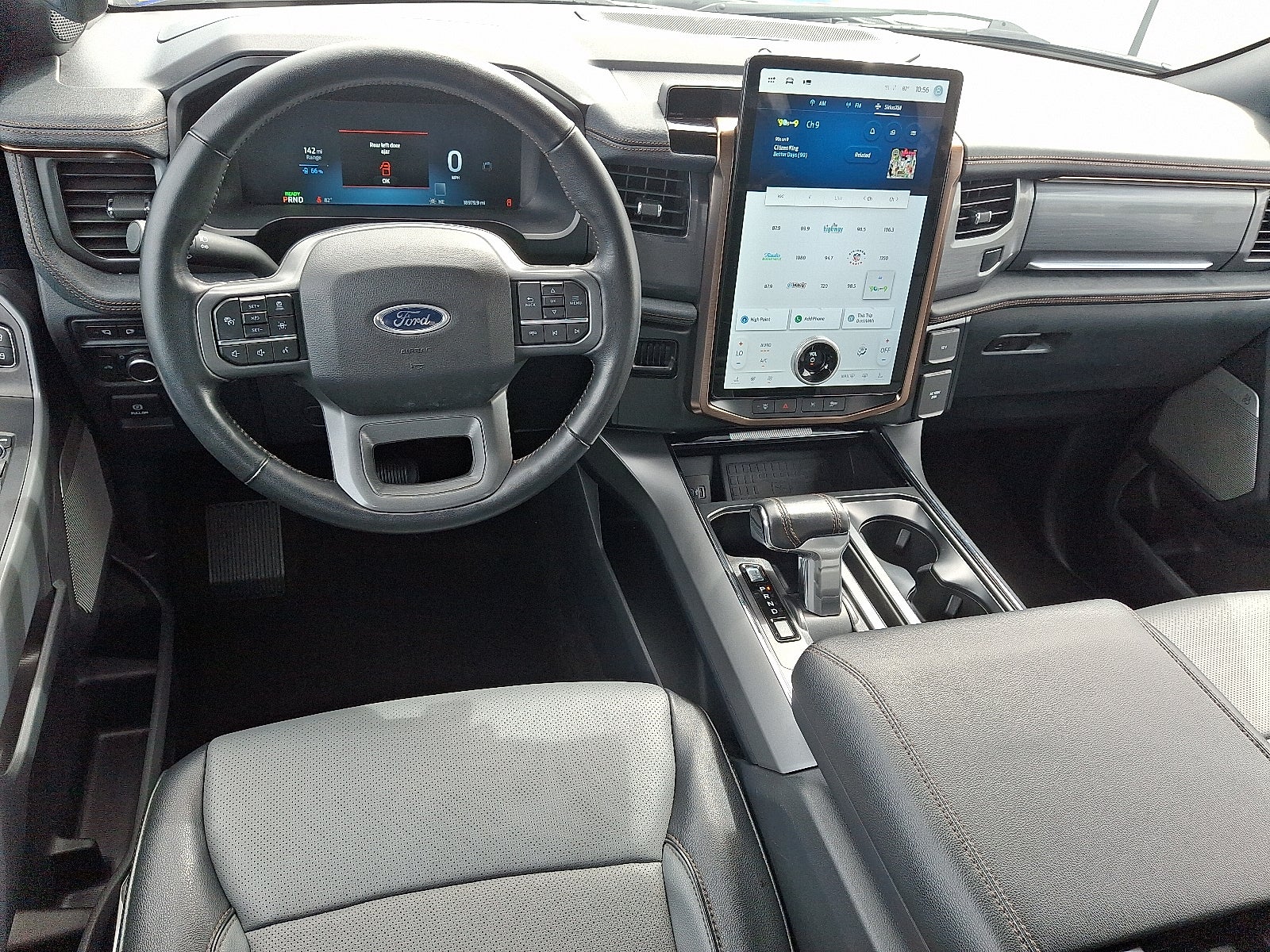 2022 Ford F-150 Lightning Lariat