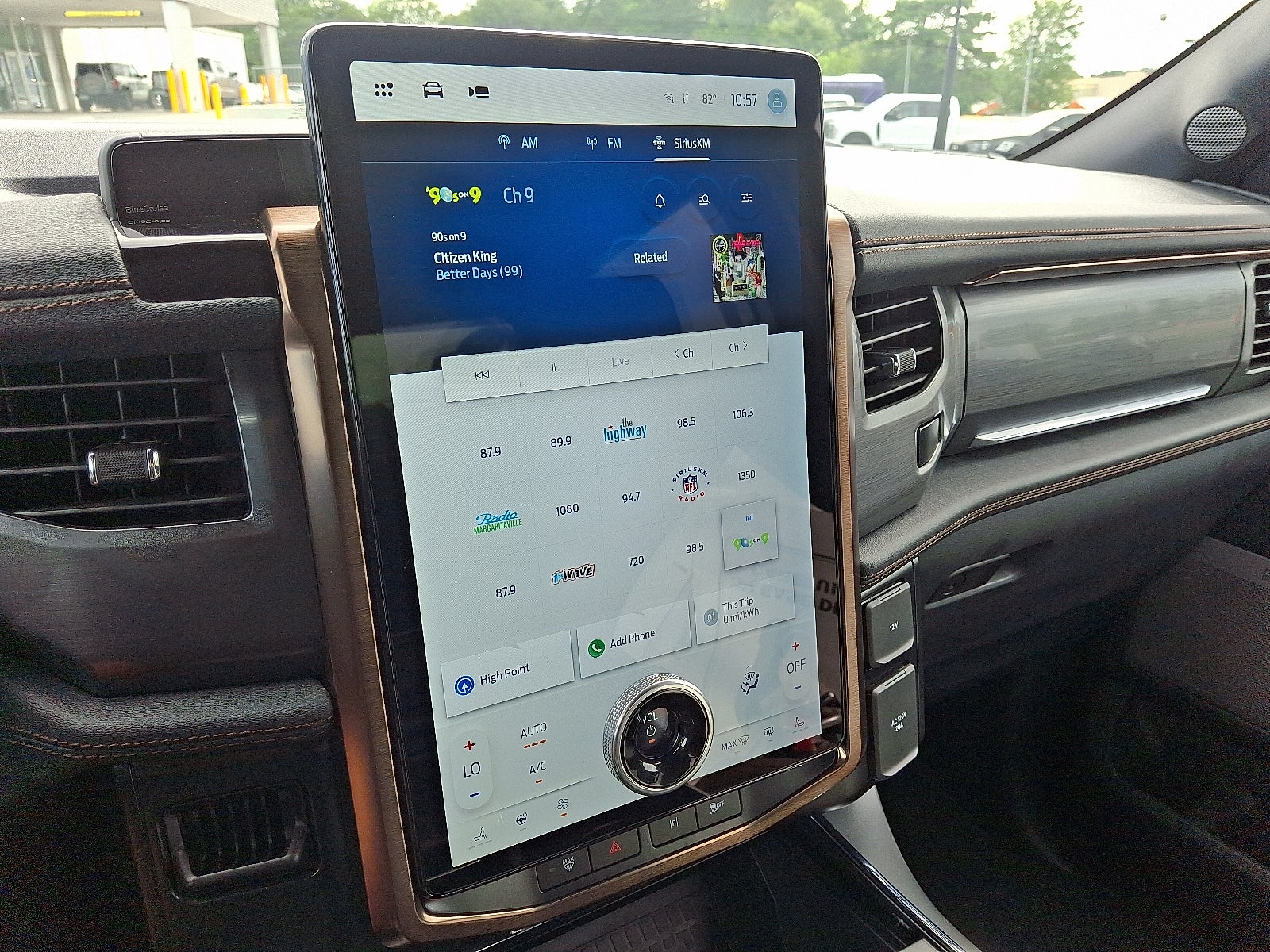 2022 Ford F-150 Lightning Lariat