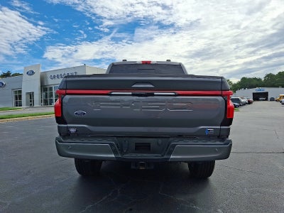 2022 Ford F-150 Lightning Lariat