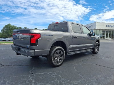 2022 Ford F-150 Lightning Lariat
